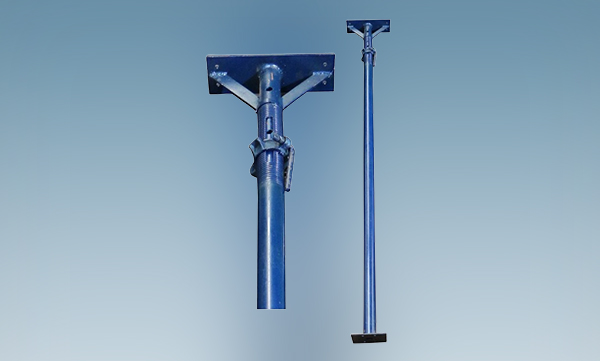 Adjustable telescopic steel props